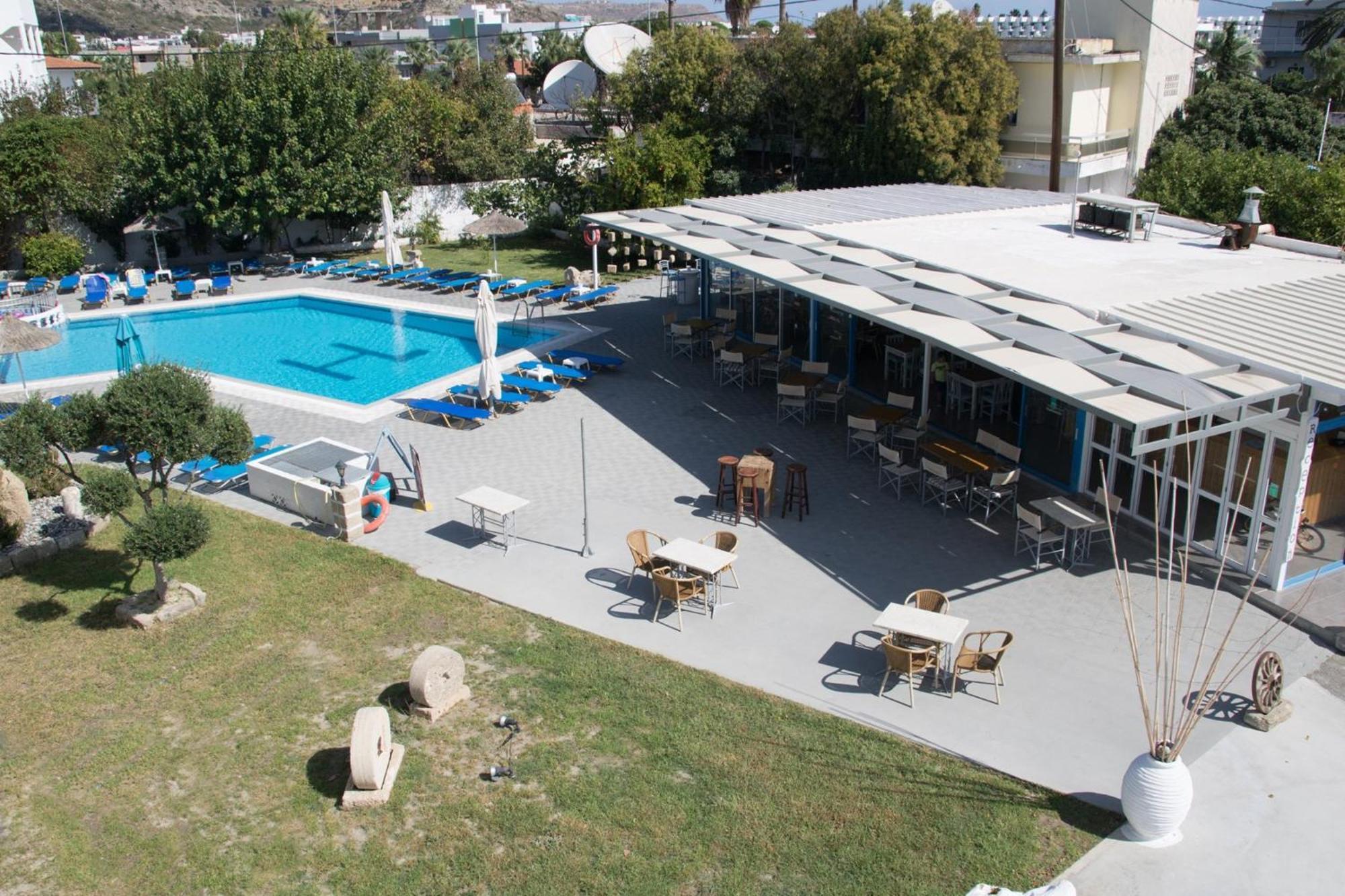 Lisabeth Apartments Φαληράκι Εξωτερικό φωτογραφία
