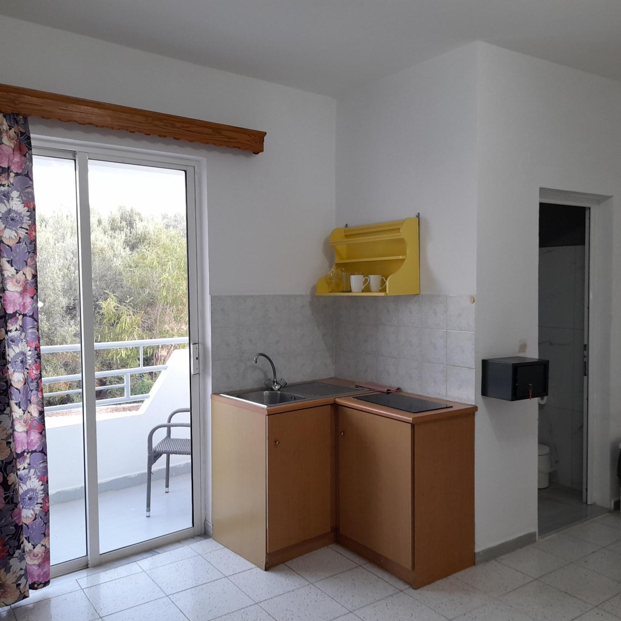 Lisabeth Apartments Φαληράκι Δωμάτιο φωτογραφία